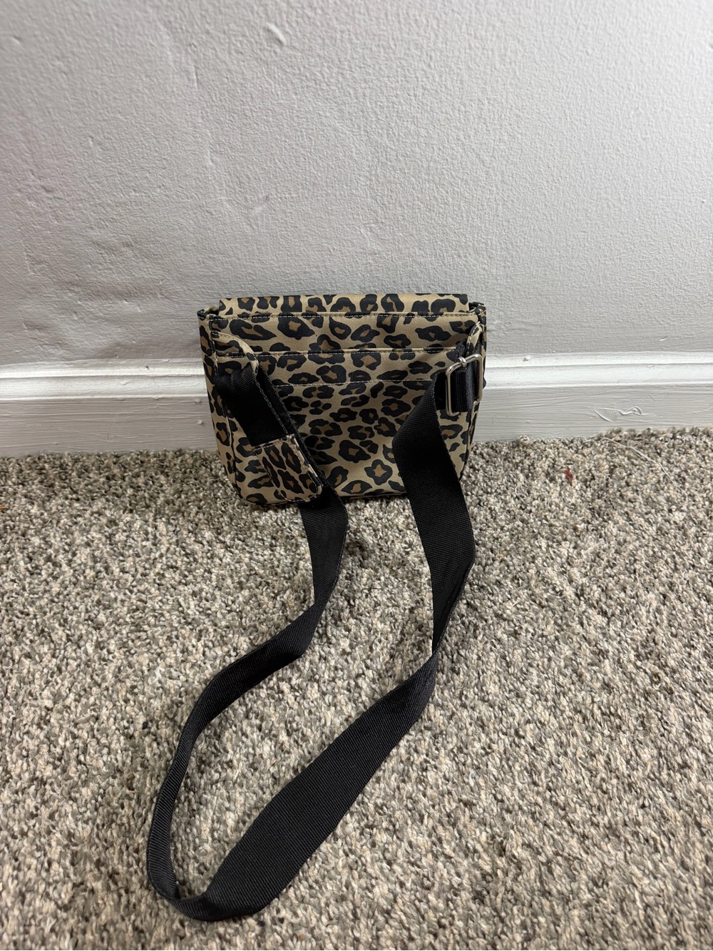 T.J.Maxx Leopard Print Crossbody - Tan and Black - Picture 2 of 3